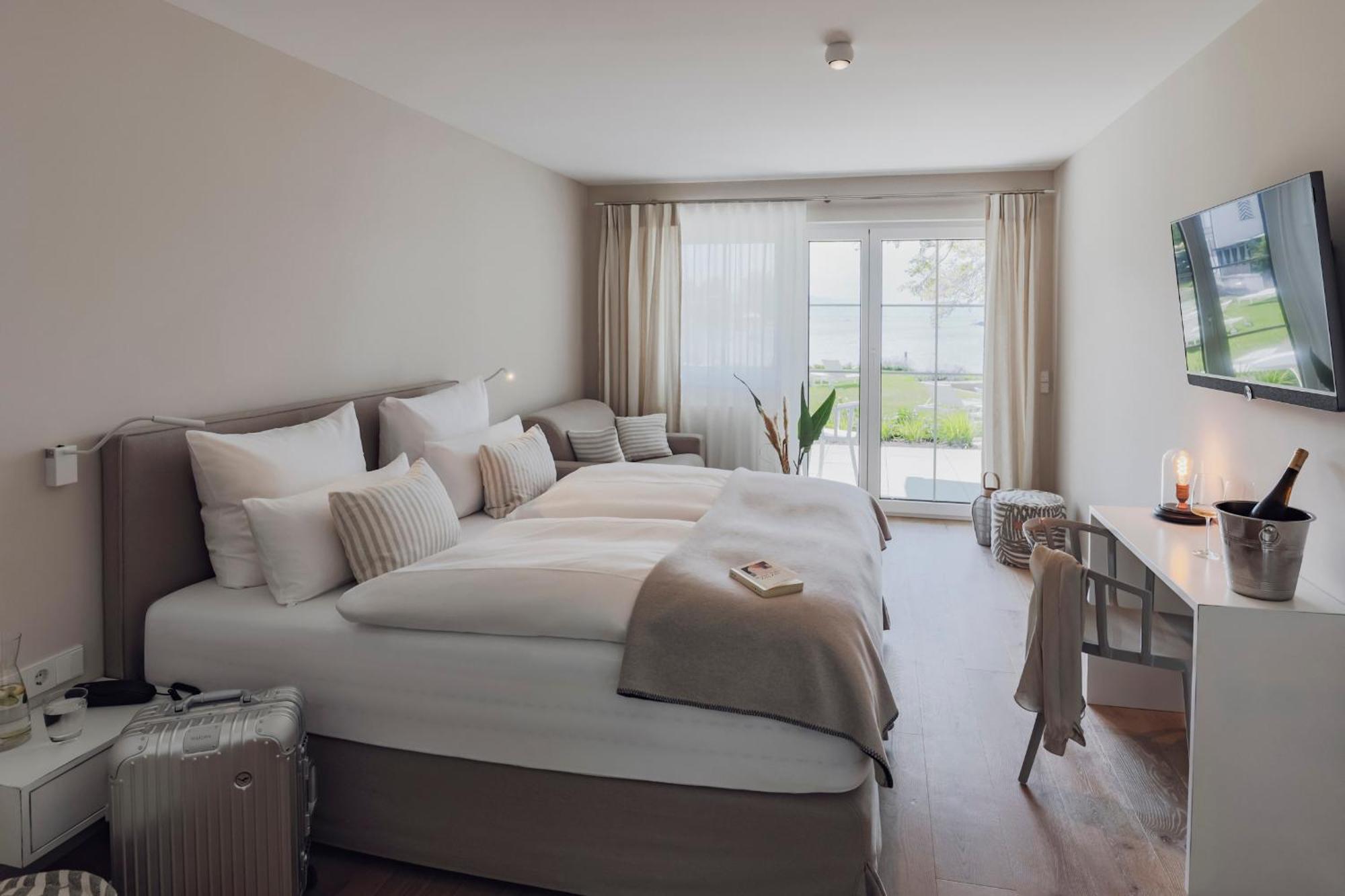 Hotel Caraleon ヴァッサーブルク エクステリア 写真